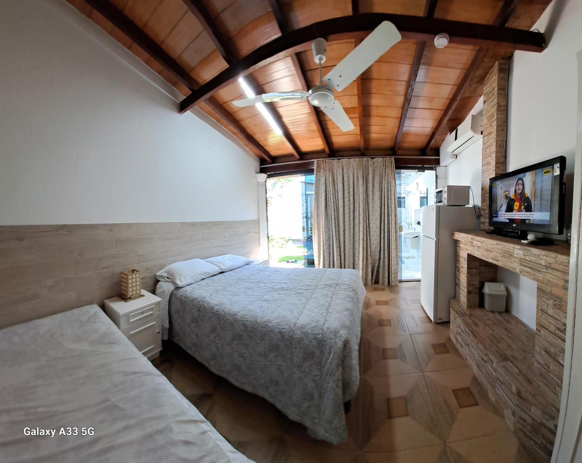 Bed and Breakfast Granados Asunción Zewnętrze zdjęcie